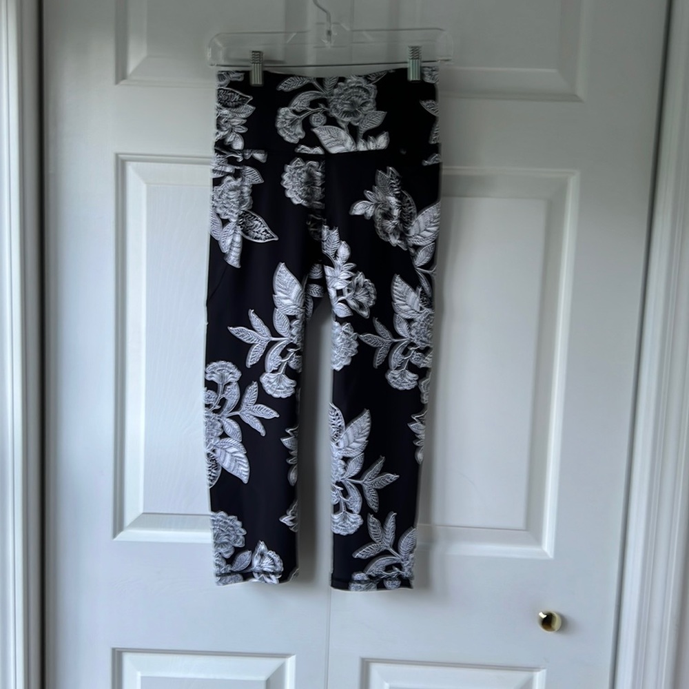 Old Navy Active Elevate Legging